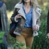 Natalie Zea NBC TV Thriller Drama Show La Brea 2021 Eve Harris Shearling Brown Leather Jacket