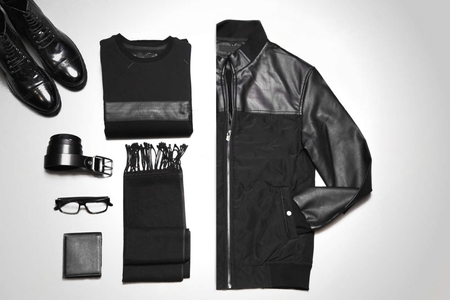 Accessories and Shoes With Black Leather Jacket